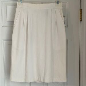 Sag Harbor Cream Pencil Skirt
